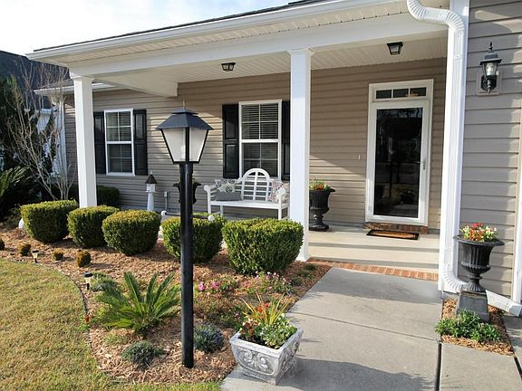 Gardenesque Front