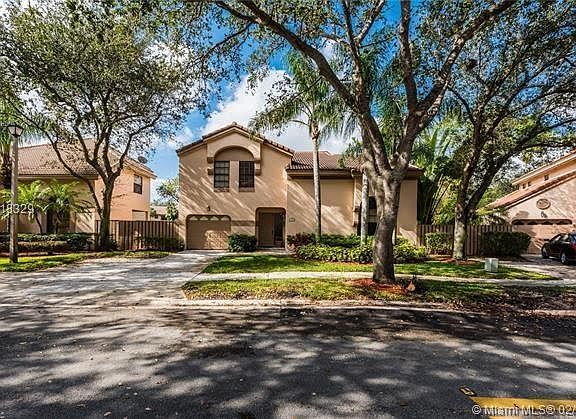 3rd image of 1661 NW 107th Ln