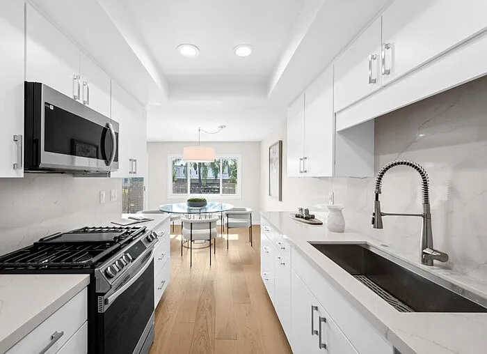 266 S Madison Ave #266 — Photo 7