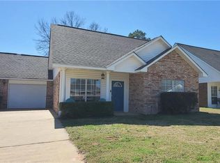 105 Aloys Cir, Natchitoches, LA 71457