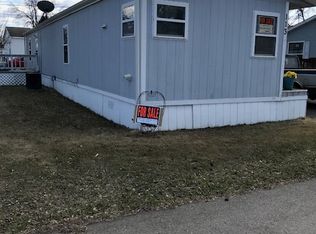 113 Adams Ave, Grand Forks, ND 58201