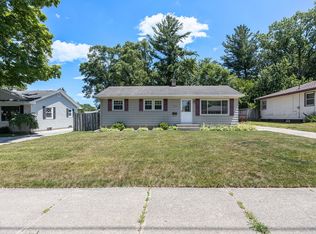 3662 Hazelwood Ave SW, Wyoming, MI 49519