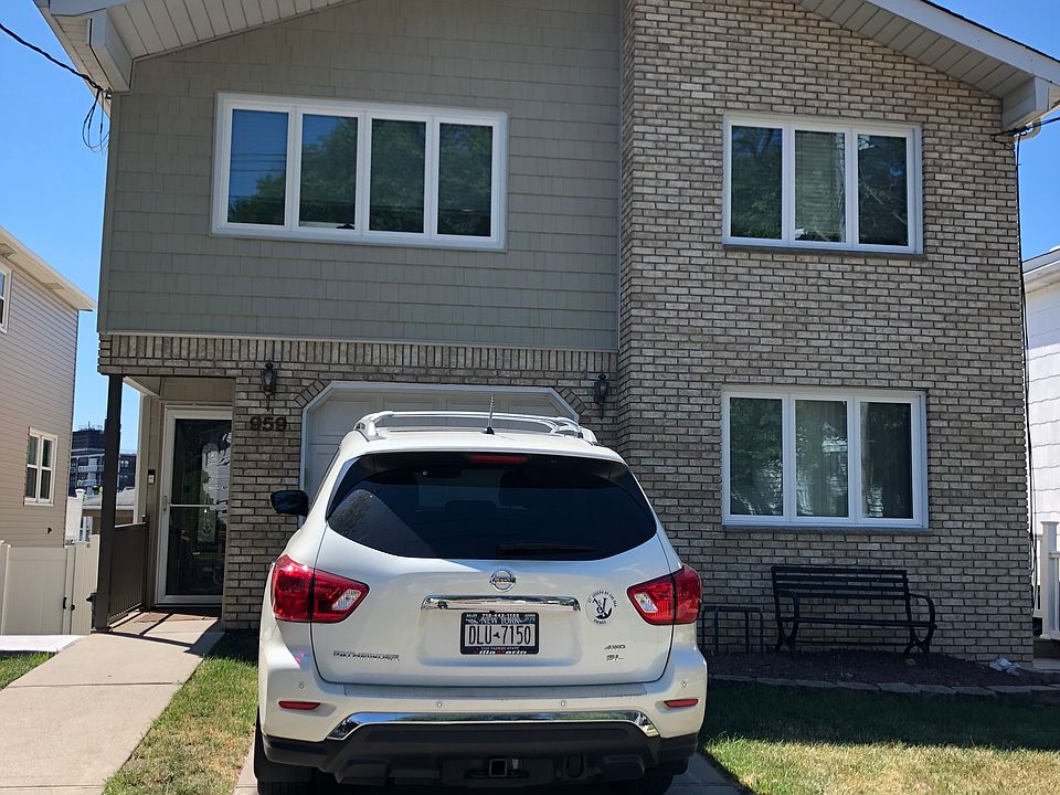 1st image of 959 Bard Ave