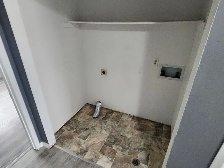 3080 Starlight Cir — Photo 10