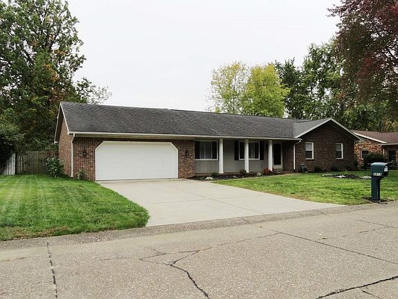 2nd image of 3913 Eastbrooke Dr