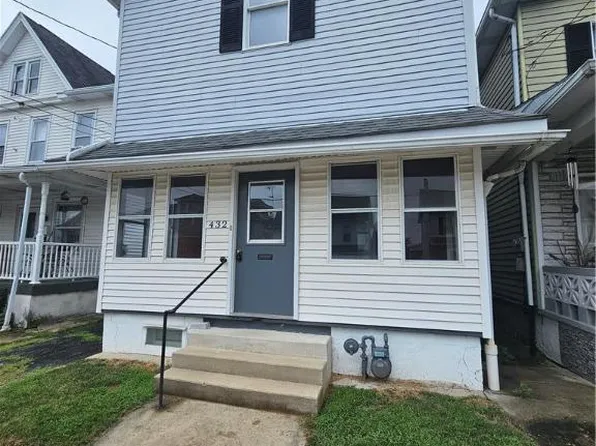 432 N 3rd St, Lehighton, PA 18235