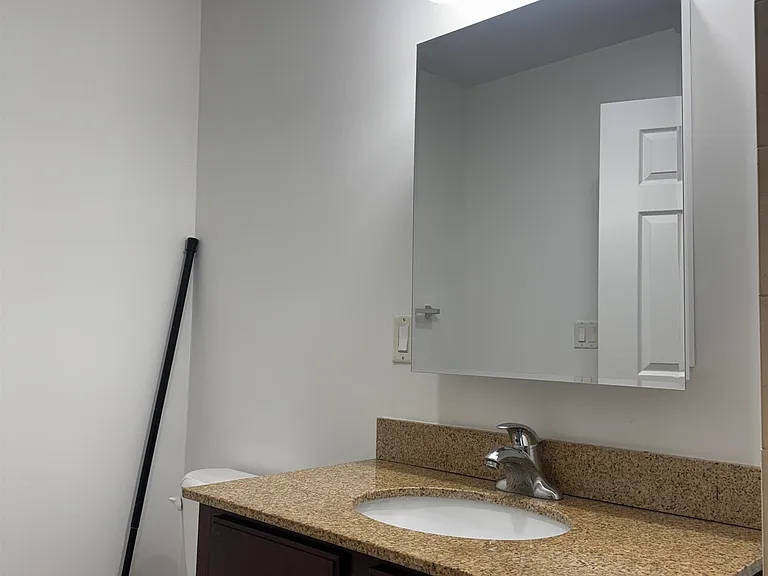 190 Culver Ave #304 — Photo 4