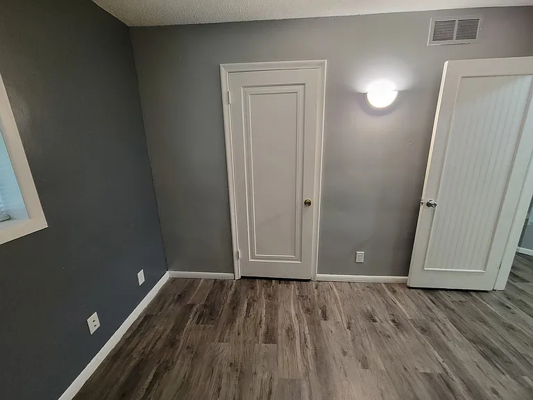 9375 Country Dr — Photo 13