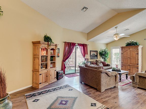 2nd image of 4431 E Amberwood Dr