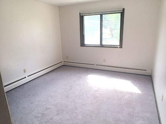 5th image of 3620 E 42nd St APT 301
