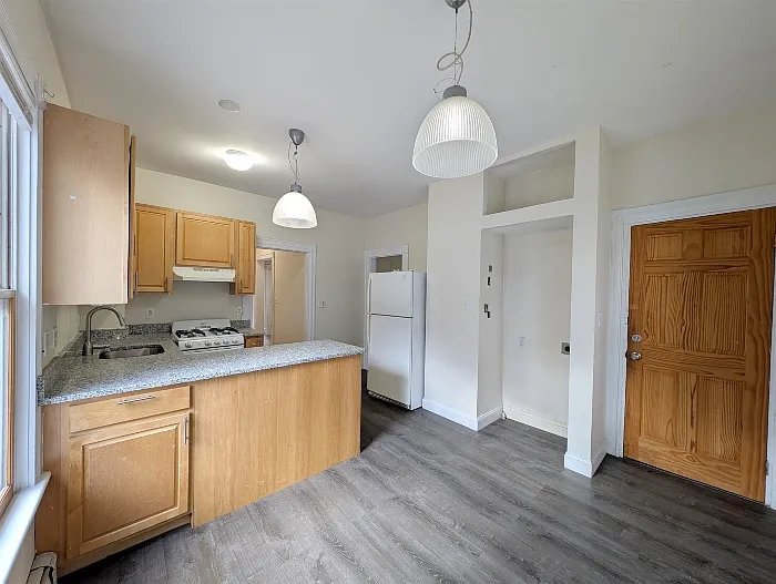 396 Washington St #3 — Photo 5