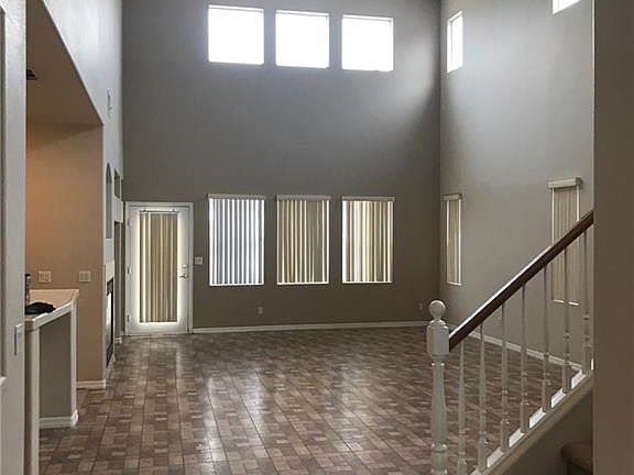 2nd image of 1620 Shady Elm St #0