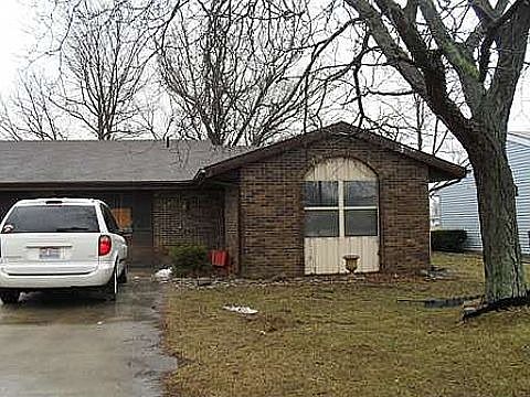 1st image of 207 Palmer Ln