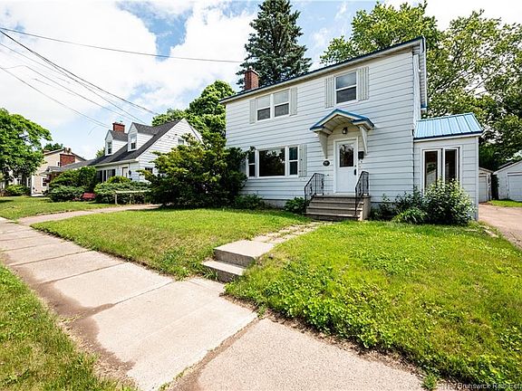 2nd image of 79 Woodland Dr