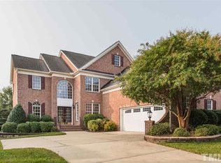 9704 Heathermill Ln, Raleigh, NC 27617