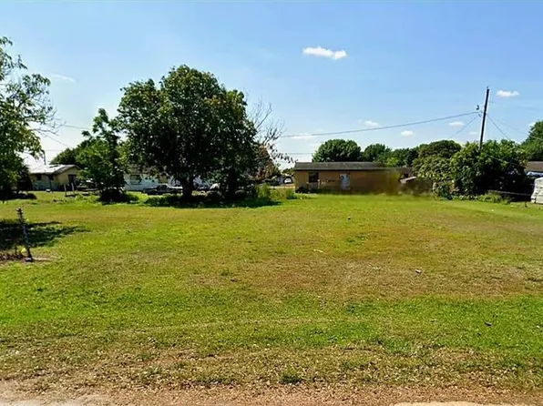 1020 Kentucky Ave, Clewiston, FL 33440