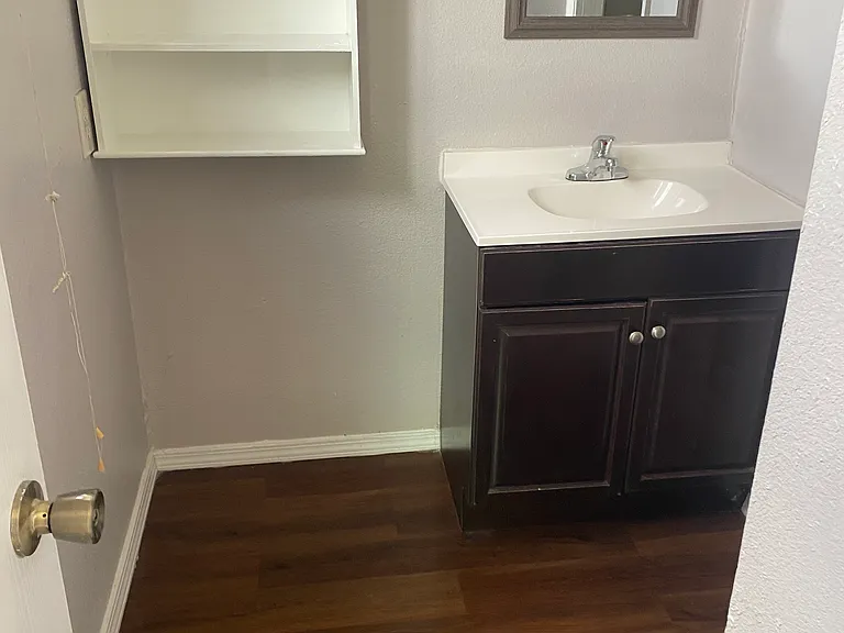 1324 Churing Dr — Photo 8