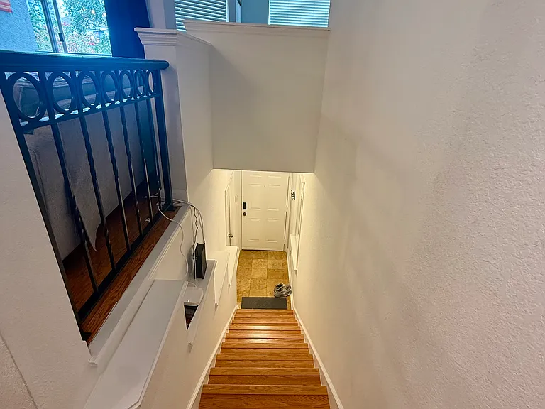 709 Mainsail Dr — Photo 28