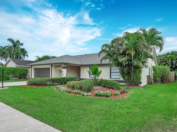 9817 Majorca Place, Boca Raton, FL 33434