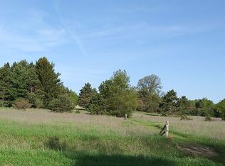 1033 Pyrenees Dr, Weidman, MI