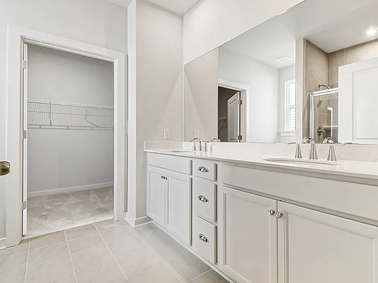 146 Lockwood Dr — Photo 18