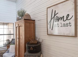 1023 Wilson Rd, Lancaster, TX 75146