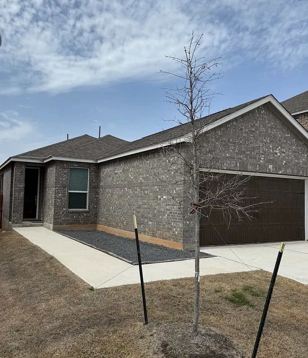 3 bed, 1618 sqft, $2,790 — Photo 1