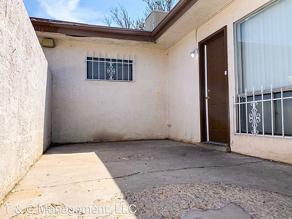 4th image of 1132 Palomas Dr SE #1