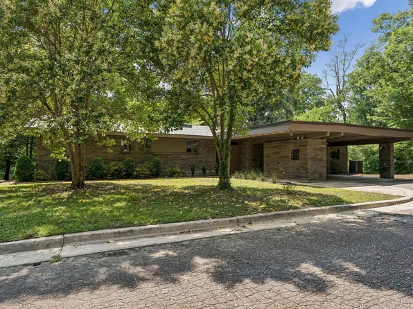 1846 Hammond St, Rocky Mount, NC 27803