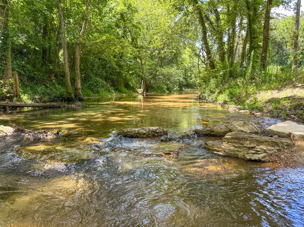2072 Evening Shade Dr, Evening Shade, AR 72532