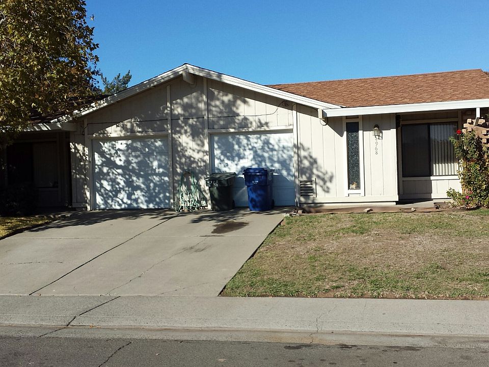 1st image of 4000 Summerwood Cir