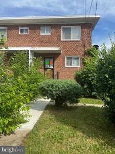 619 Maury Ave, Oxon Hill, MD, 20745