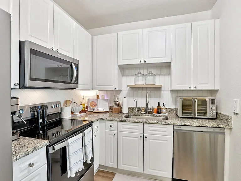 4221 W Spruce St #2309 — Photo 6