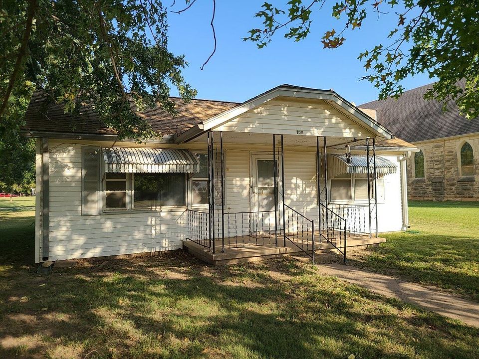 308 N Main St, Argonia, KS 67004 Zillow
