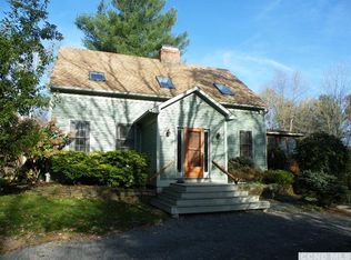 8 Gingras Rd, Hillsdale, NY 12529