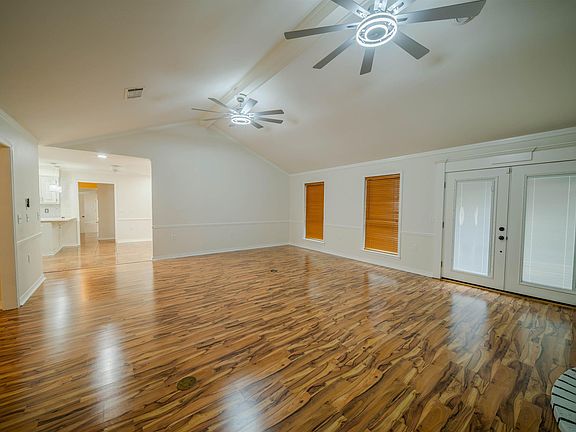 4th image of 1265 Hollow Hills Dr