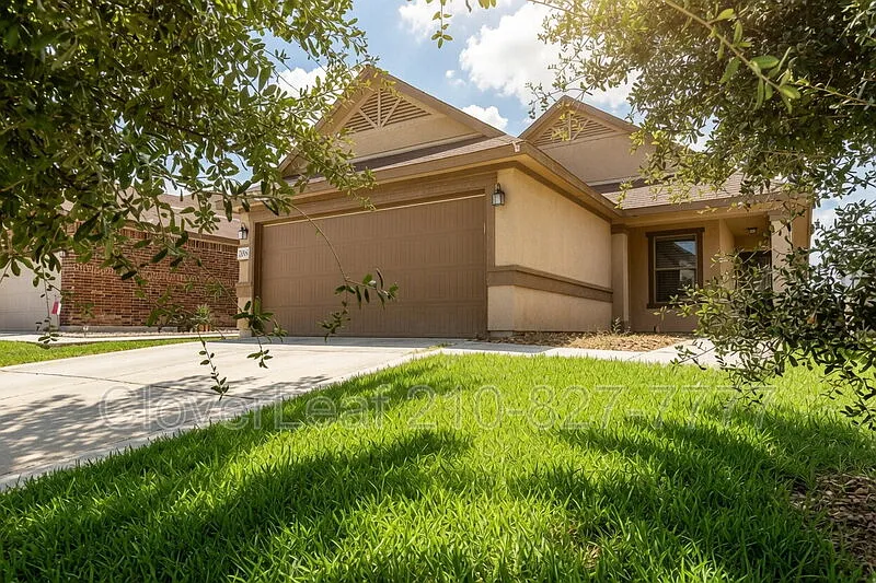 3 bed, 2.0 bath, 1595 sqft, $1,897 — Photo 3