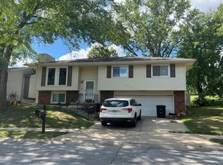 5745 N 115th Cir, Omaha, NE 68164
