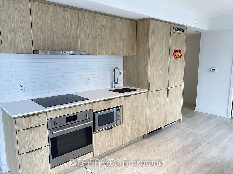 60 Shuter St #1711 — Photo 5