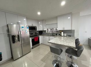 15852 SW 68th Ter #15852, Miami, FL 33193