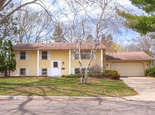 6957 Douglas Dr N, Brooklyn Park, MN 55429