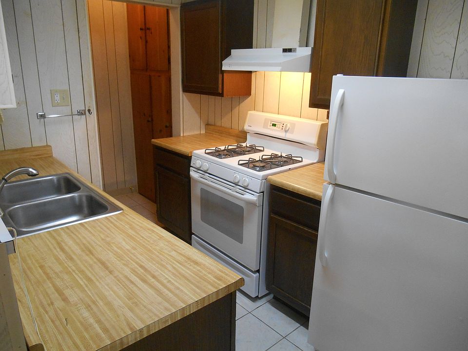 2nd image of 2501 S 2nd St