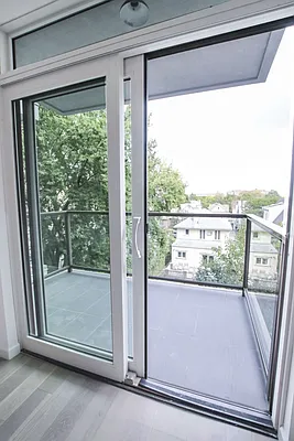 Sold by High Class Realty SB LLC | media 26