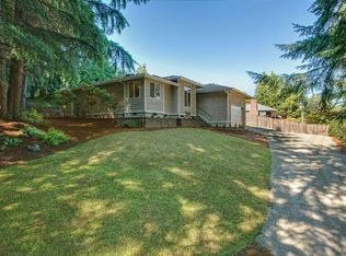 18012 94th Ave NE, Bothell, WA 98011