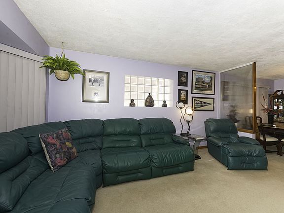 2nd image of 4131 N Austin Ave