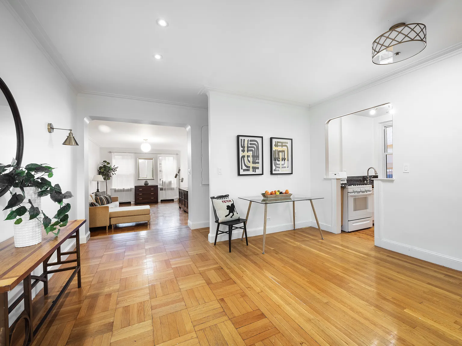 349 East 49th Street — Photo 2
