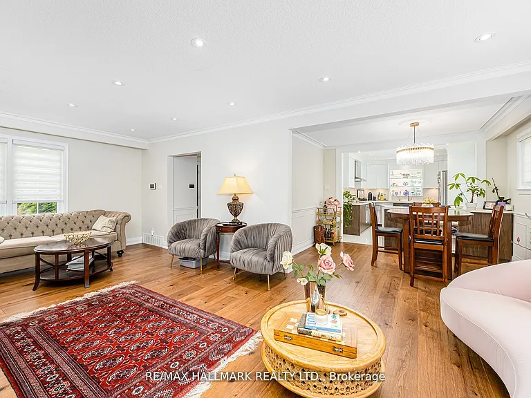 16 Paultiel Dr W — Photo 18