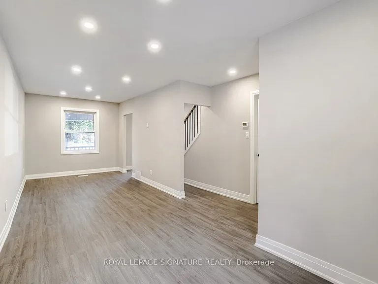 133 Lottridge St — Photo 8