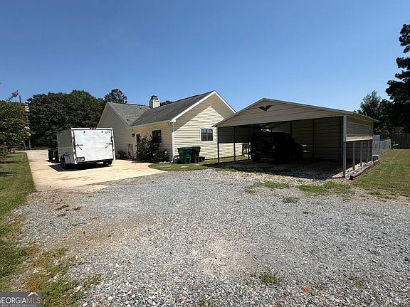 5th image of 913 N Houston Lake Blvd