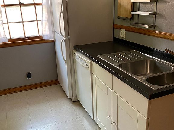 5th image of 5647 Nicollet Ave